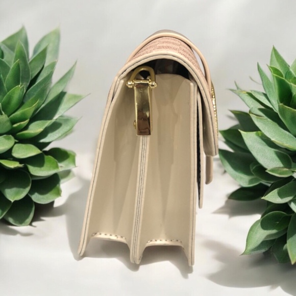 Mini Crossbody Bag - Picture 3 of 7